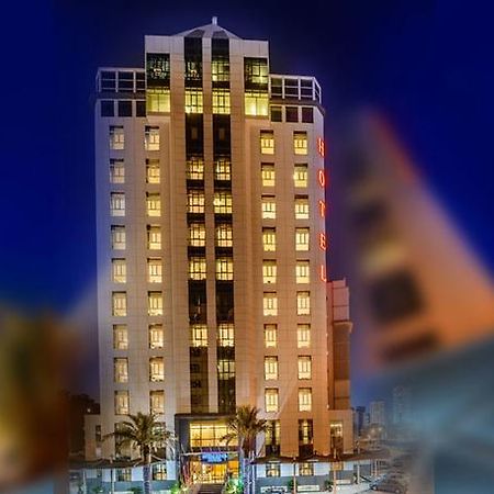 Bravo Royal Hotel Suites Kuwait City Eksteriør billede