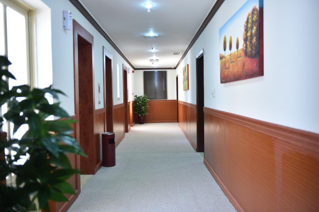 Bravo Royal Hotel Suites Kuwait City Eksteriør billede