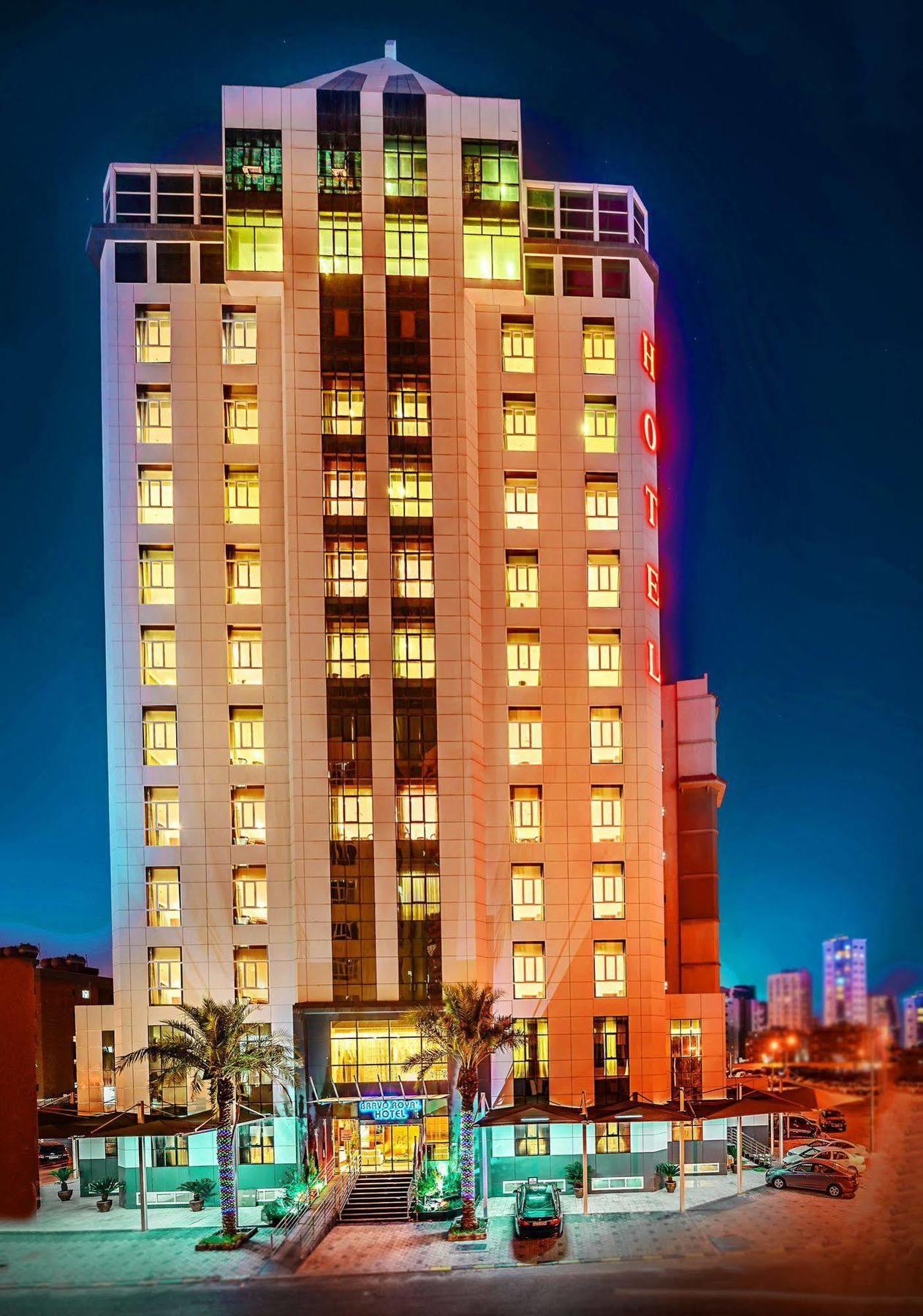 Bravo Royal Hotel Suites Kuwait City Eksteriør billede