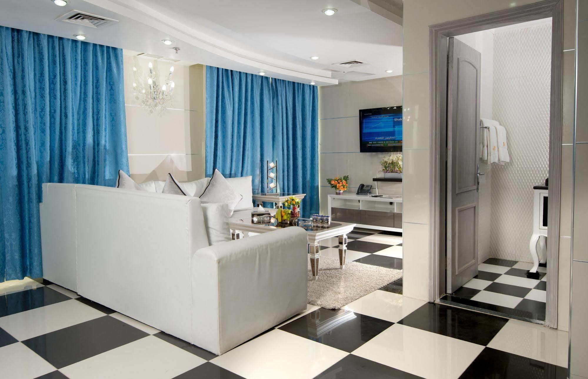 Bravo Royal Hotel Suites Kuwait City Eksteriør billede