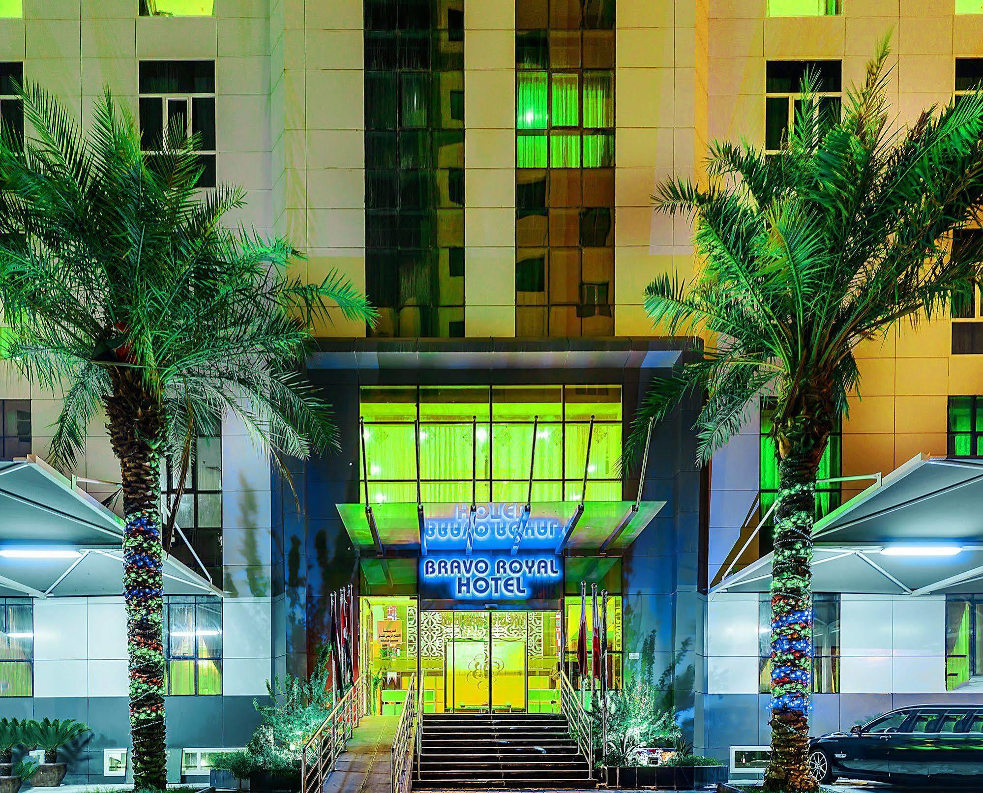 Bravo Royal Hotel Suites Kuwait City Eksteriør billede