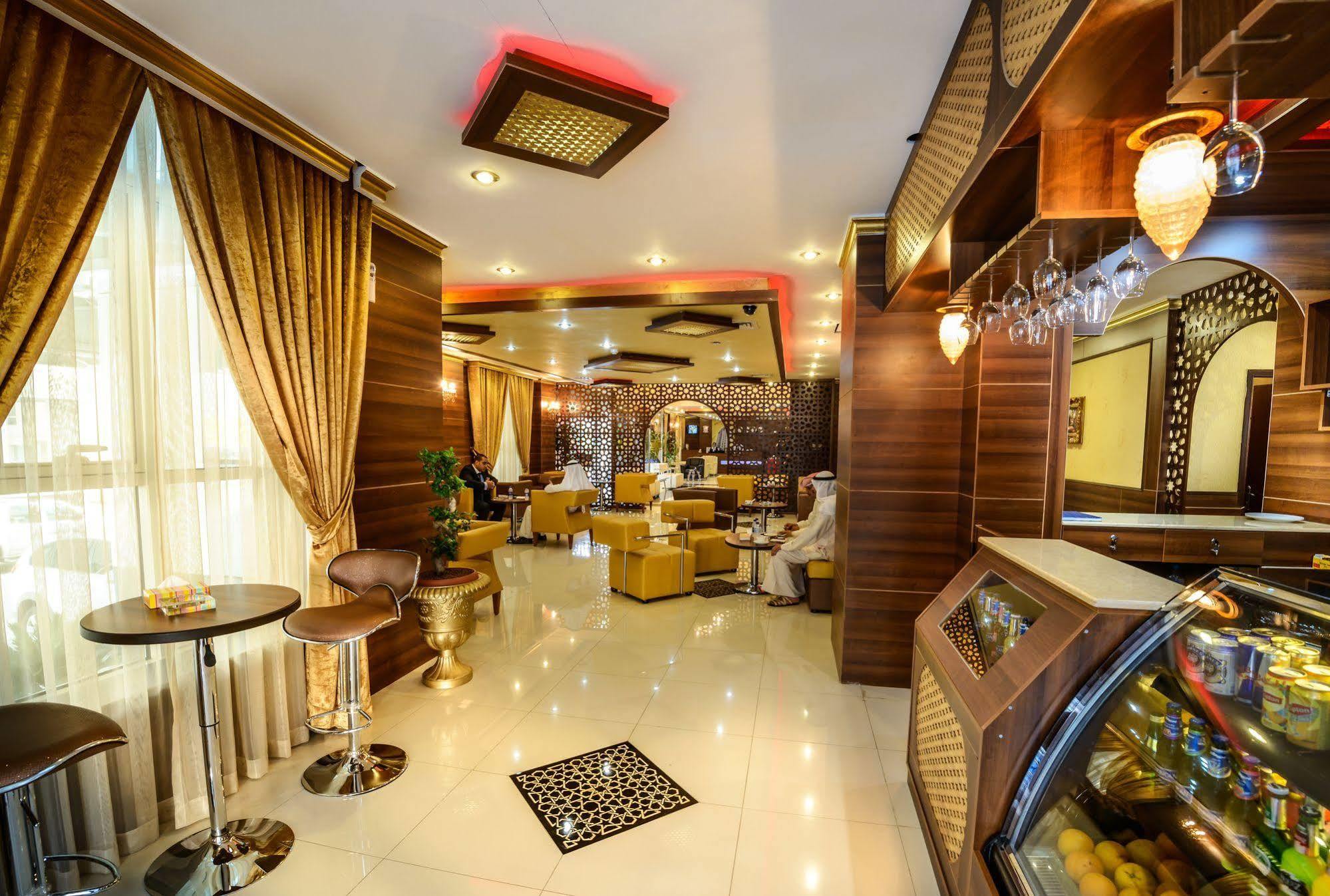 Bravo Royal Hotel Suites Kuwait City Eksteriør billede
